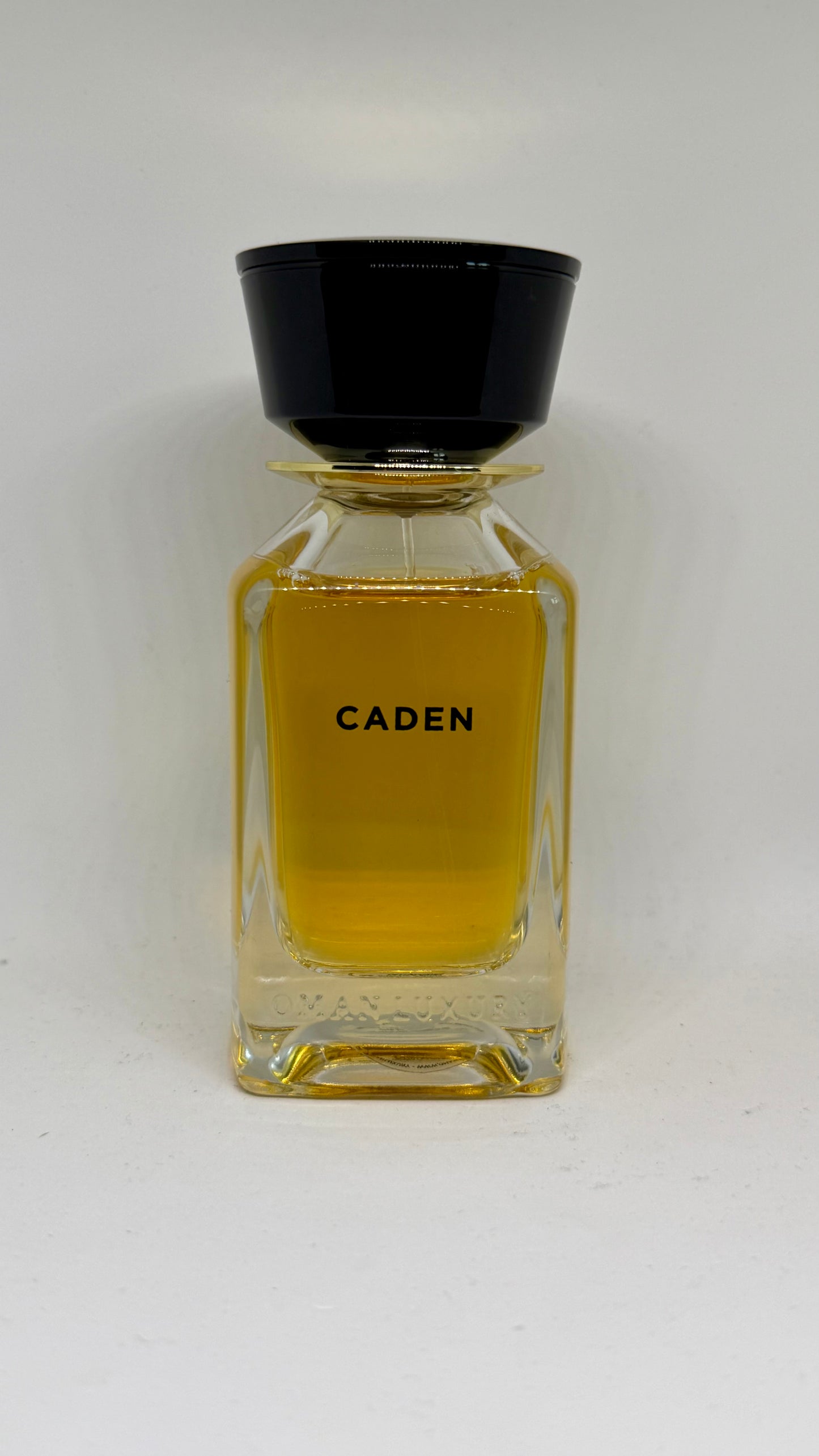Oman Luxury - Caden - Sample